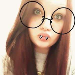 Meet your Posher, Mikayla